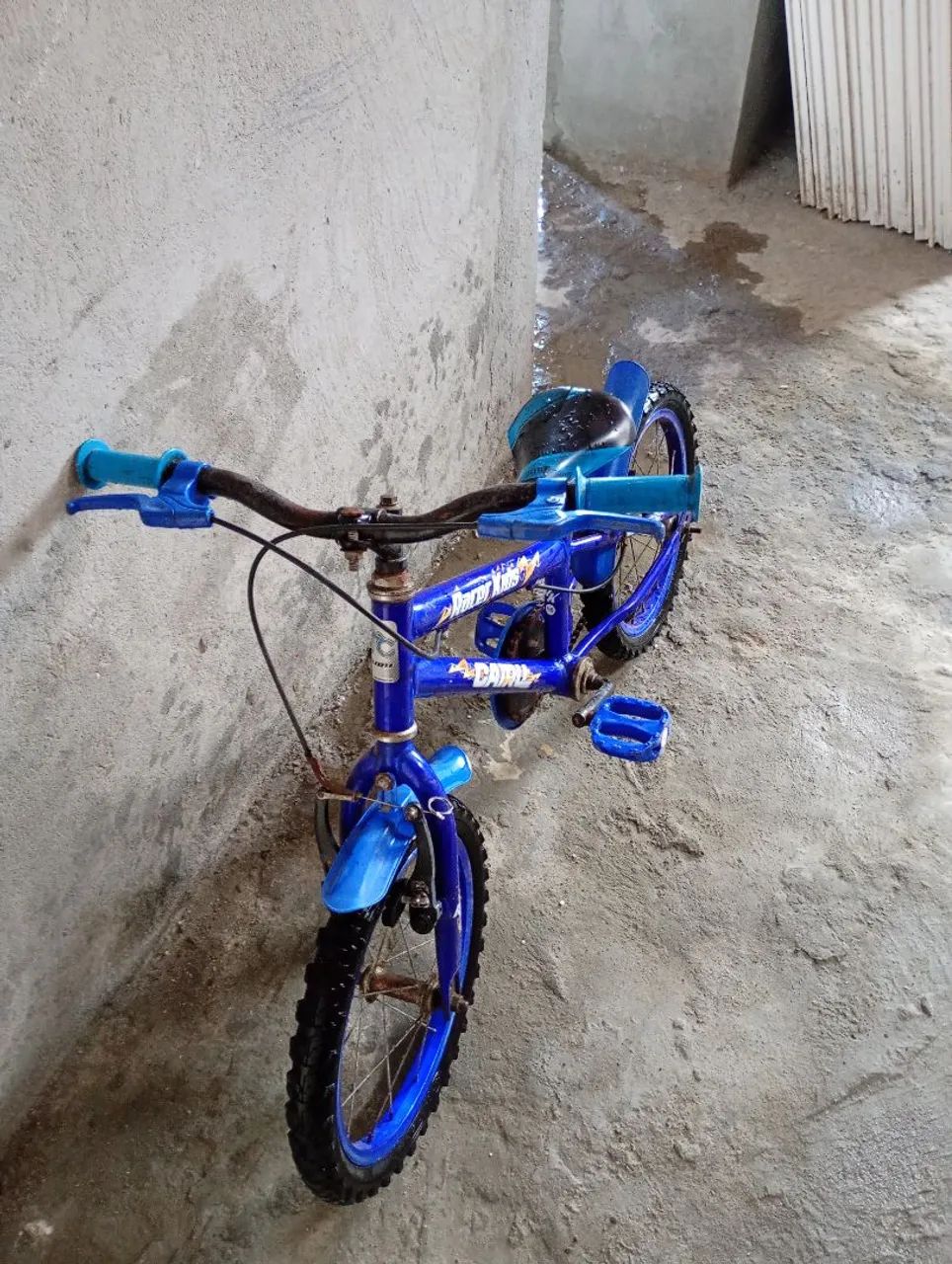 Bicicleta azul Infantil  - Foto 2