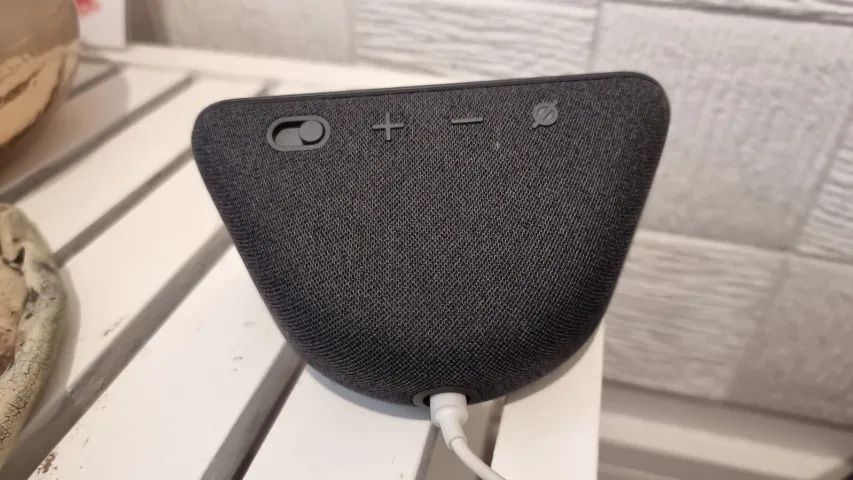 Alexa+ Echo Show 5 (Geração mais recente) - Foto 2