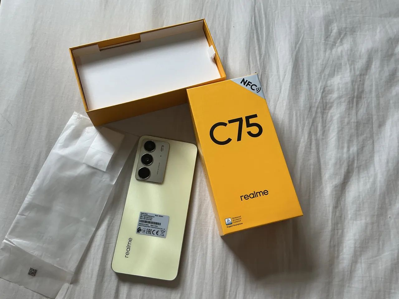 Celular realme 256gb novo ( aceita trocas )