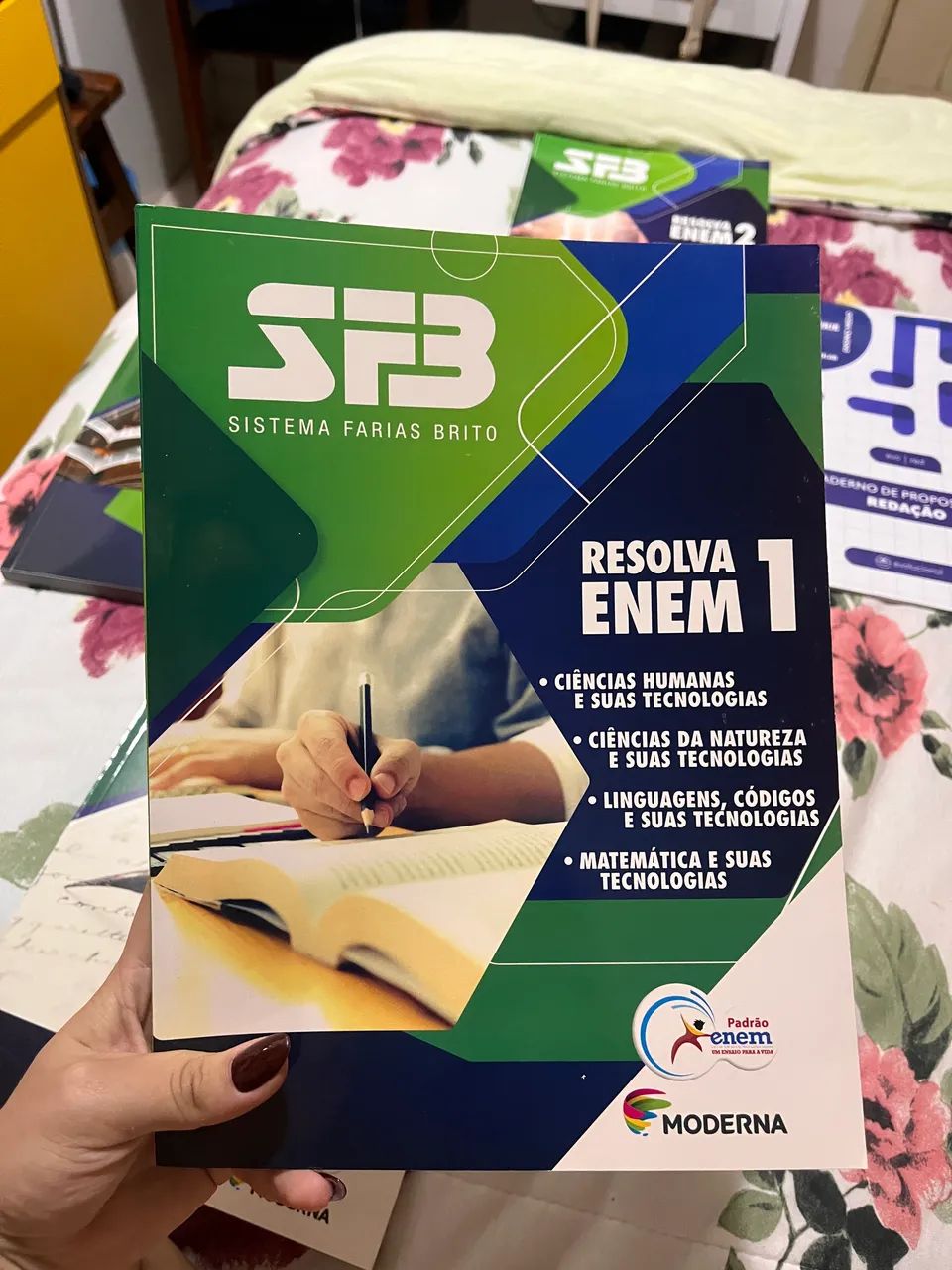 Livros/materiais de revisão ENEM