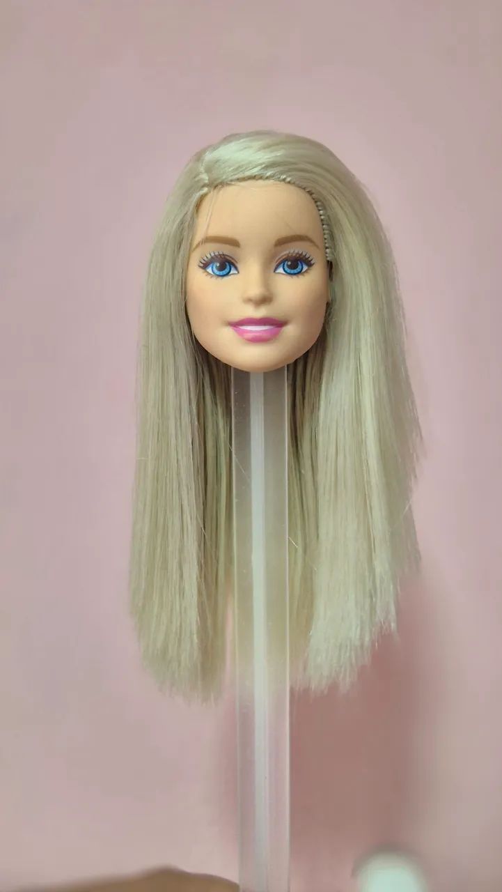 Cabeça barbie para customização 