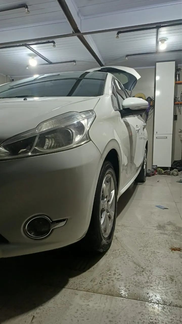 Peugeot 208 Active/active Pack 1.5 Flex 8V 5P 2015 - Foto 3