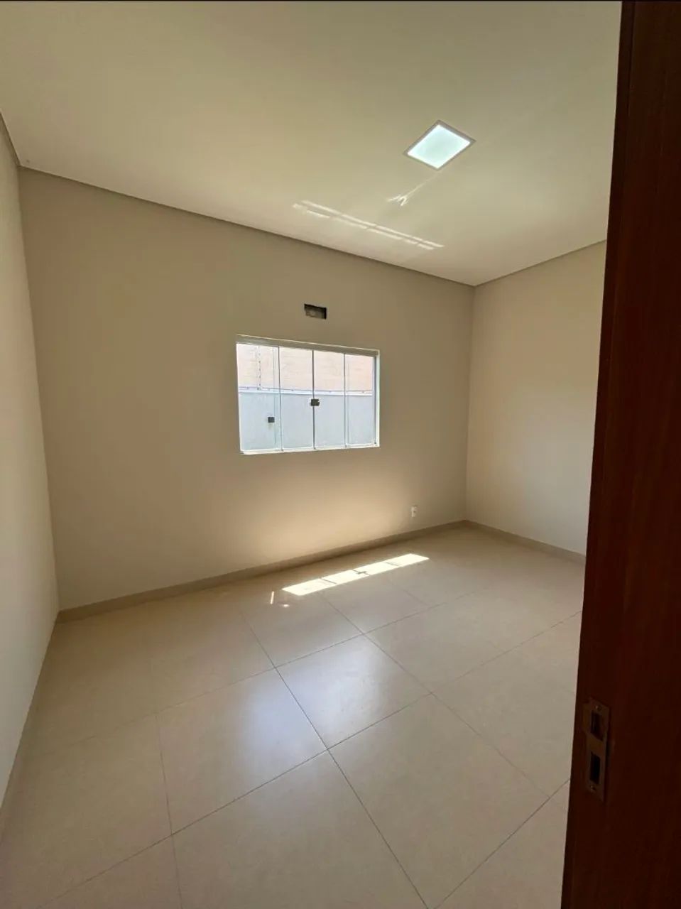 CASA MODERNA À VENDA EM PRIMAVERA DO LESTE - Foto 5