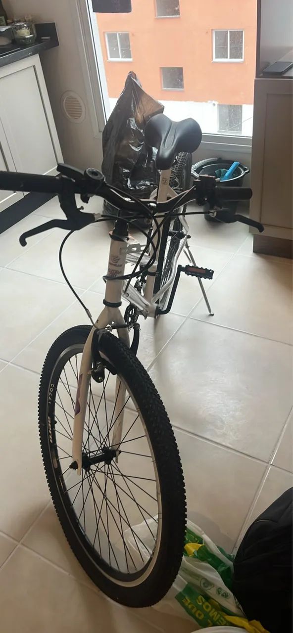 Bicicleta  - Foto 2