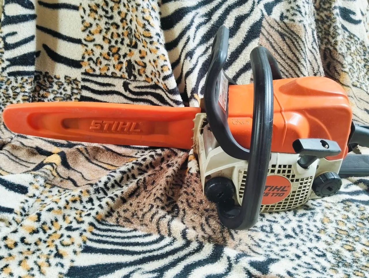 Vende-se esse motoserra da sthil original  - Foto 3