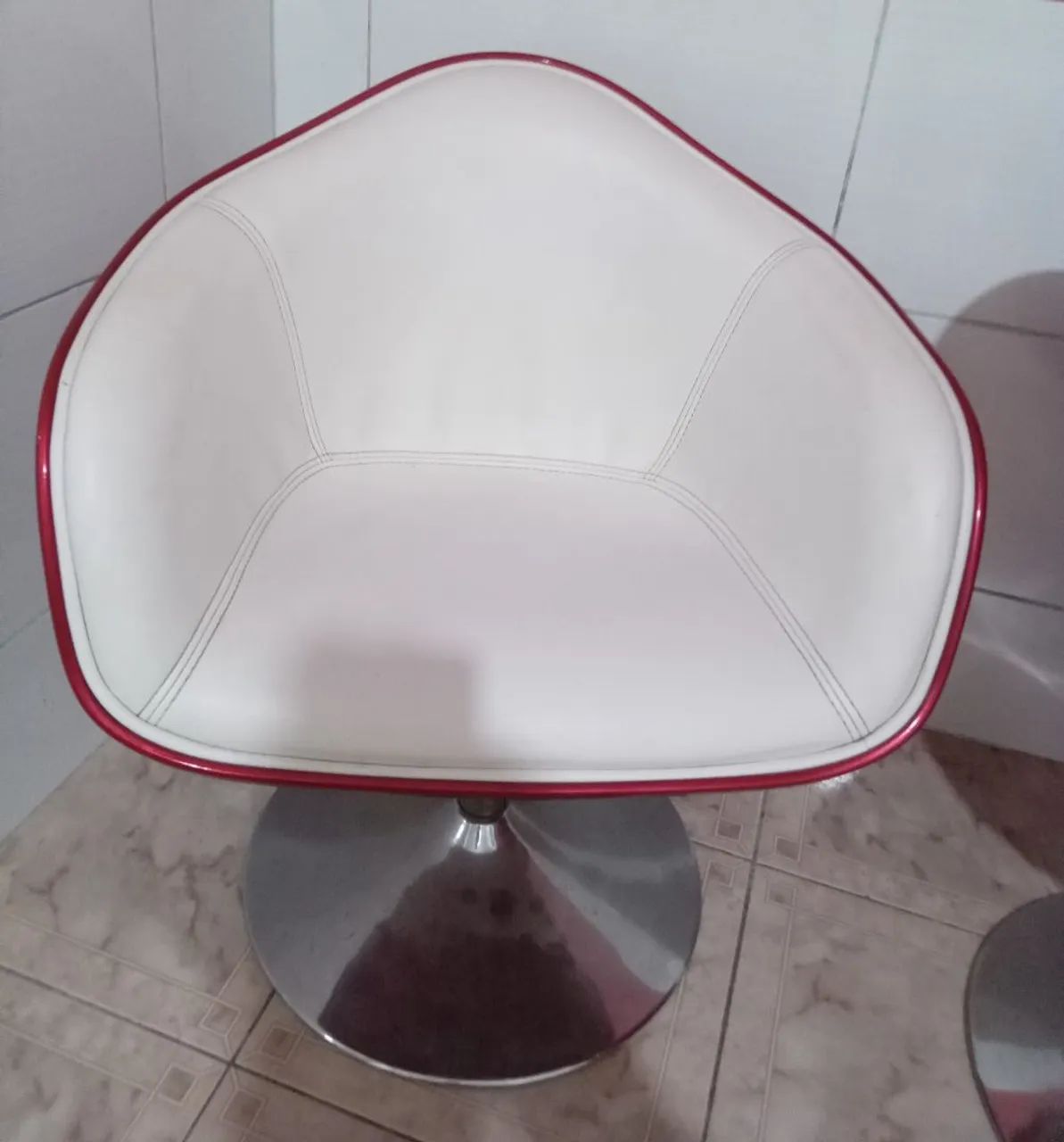 Poltrona giratória