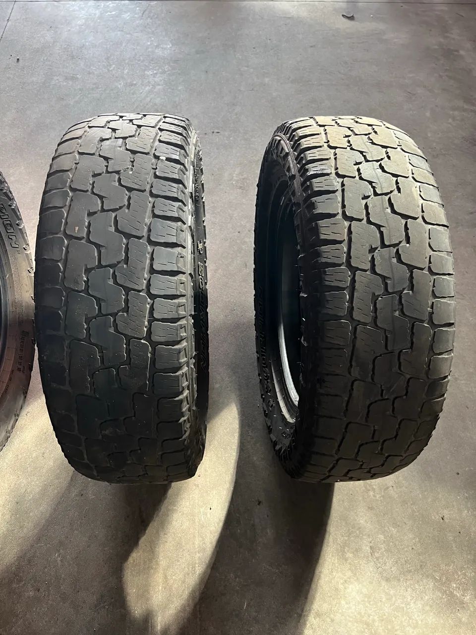 Pneu pirelli 235/65 R17 - Foto 2