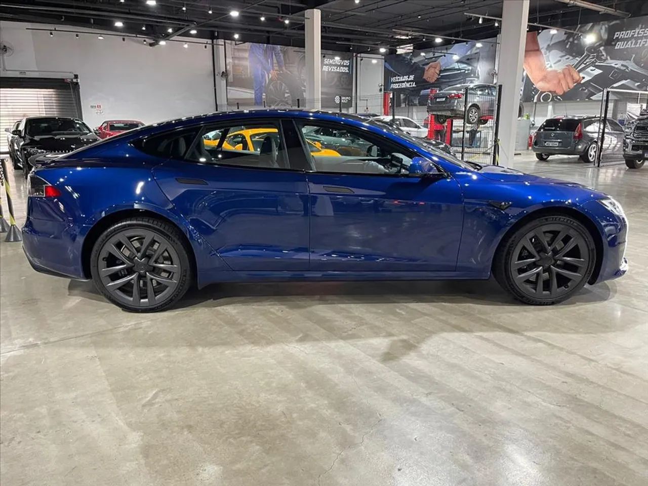 Tesla Model S Plaid Eletrico, foto 8 de 17