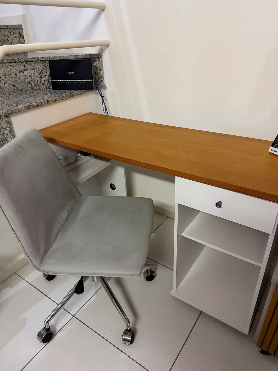 Mesa de trabalho com cadeira  - Foto 4