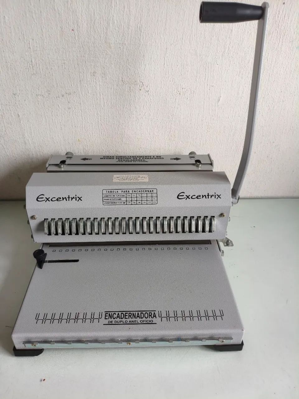 ENCADERNADORA WIRE-O MANUAL EXCENTRIC - Foto 3