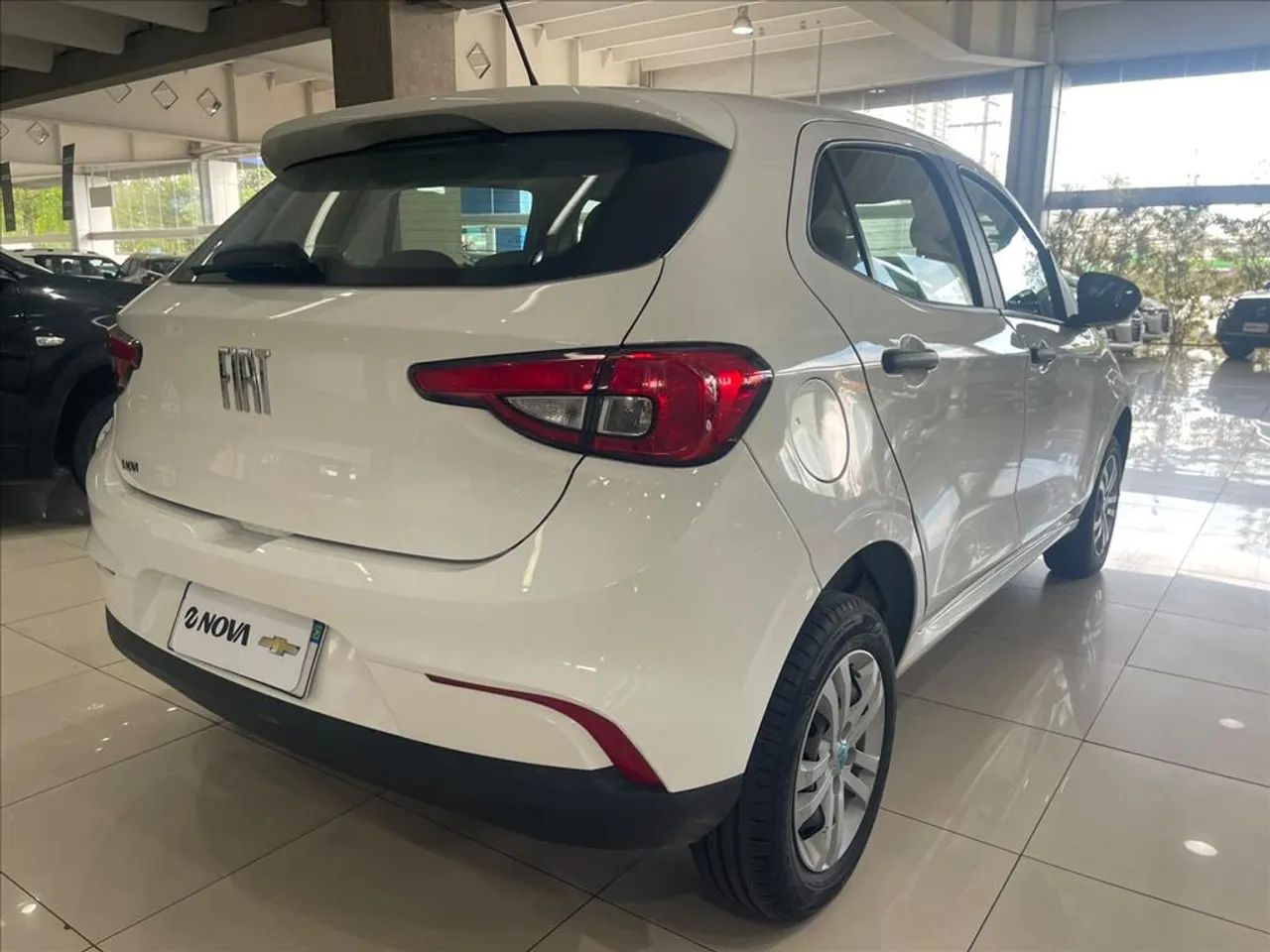 Fiat Argo 1.0 6V Flex, foto 5 de 12