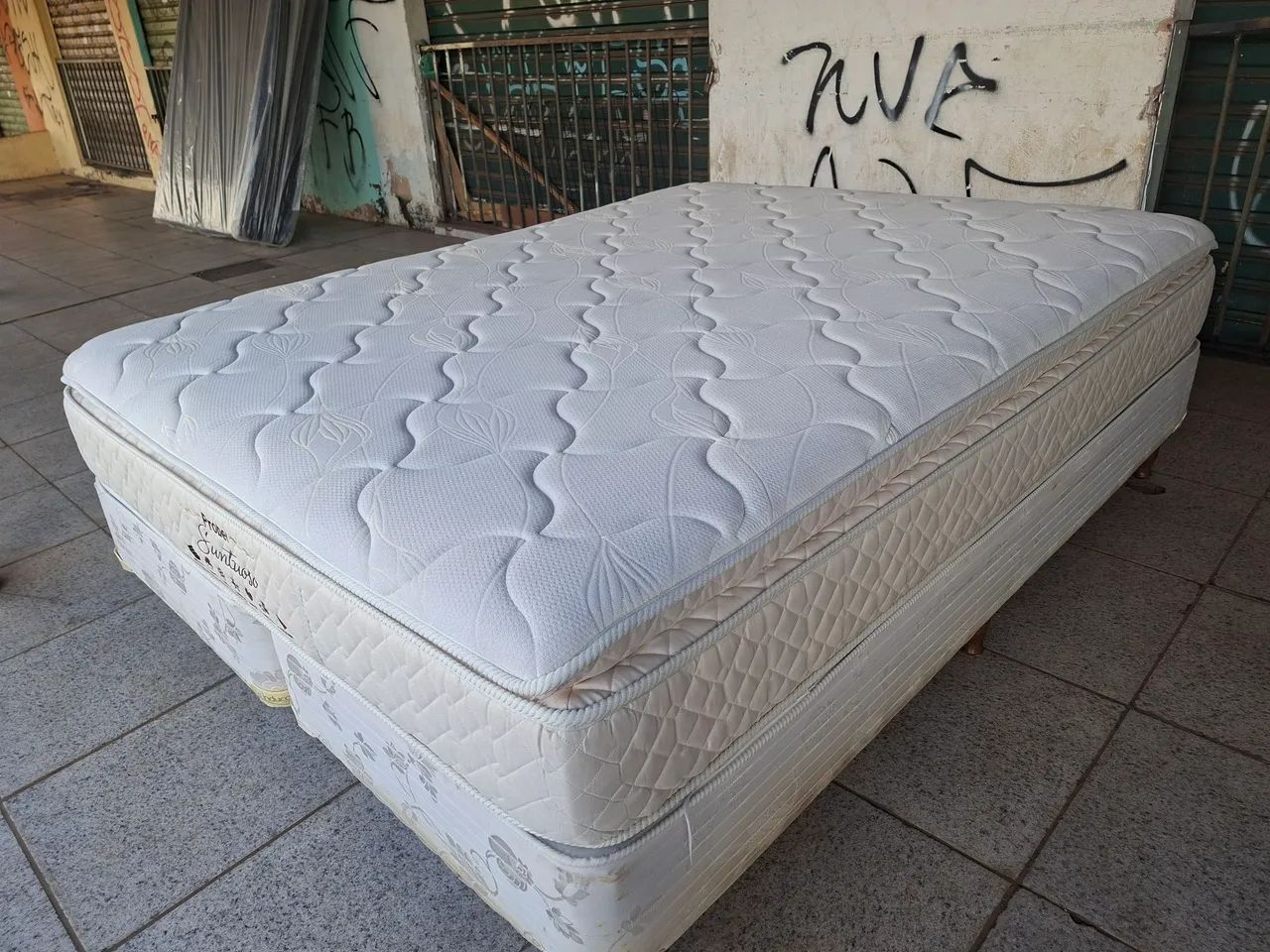 Cama box Queen size colchão probel molas ensacadas bambu  - Foto 5