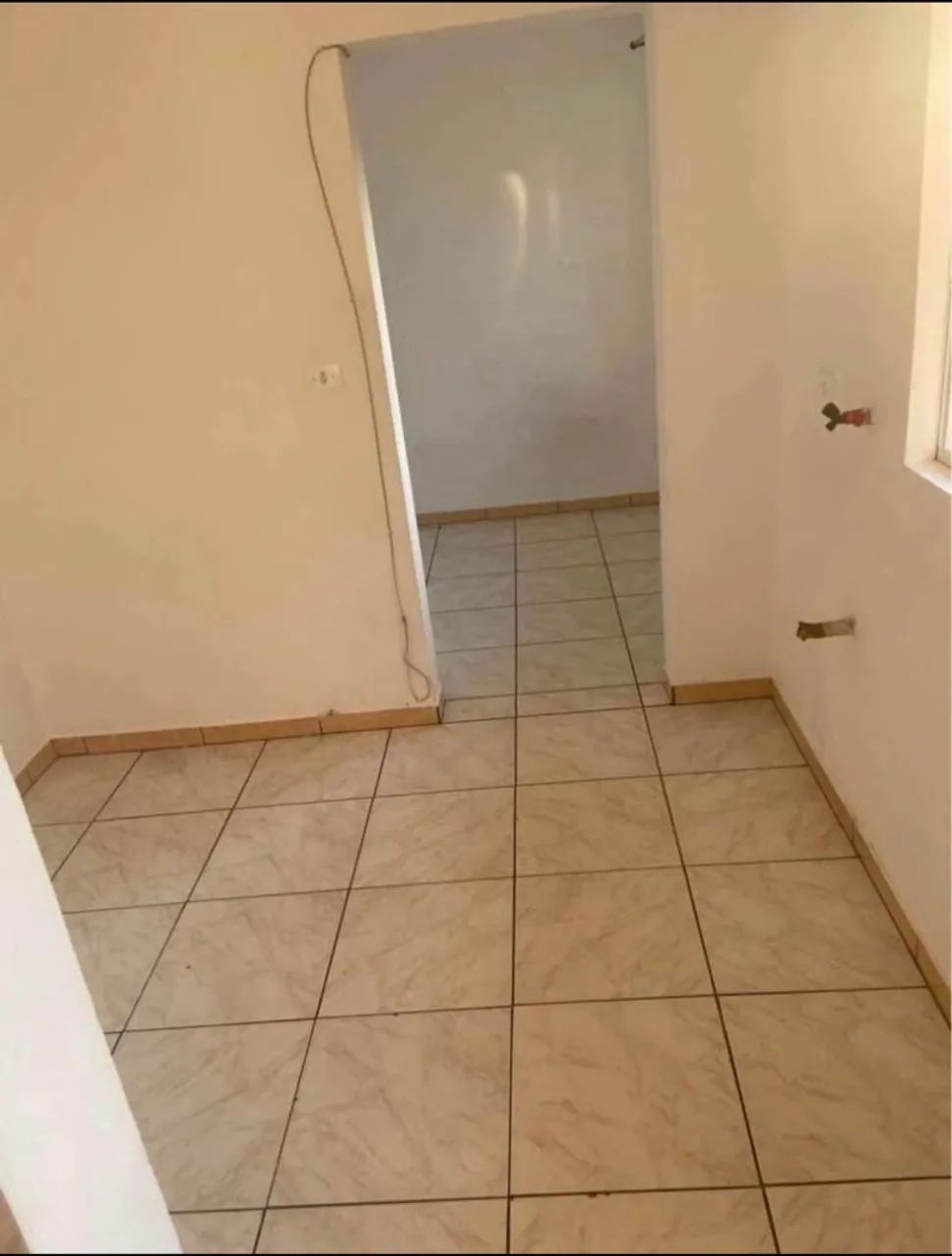 Alugo 3º andar de um triplex  - Foto 5