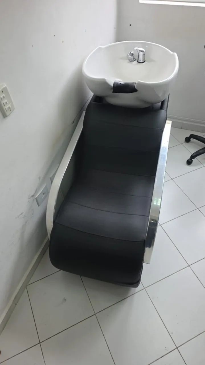 Lavatório de Cabelo com Cuba de Porcelana