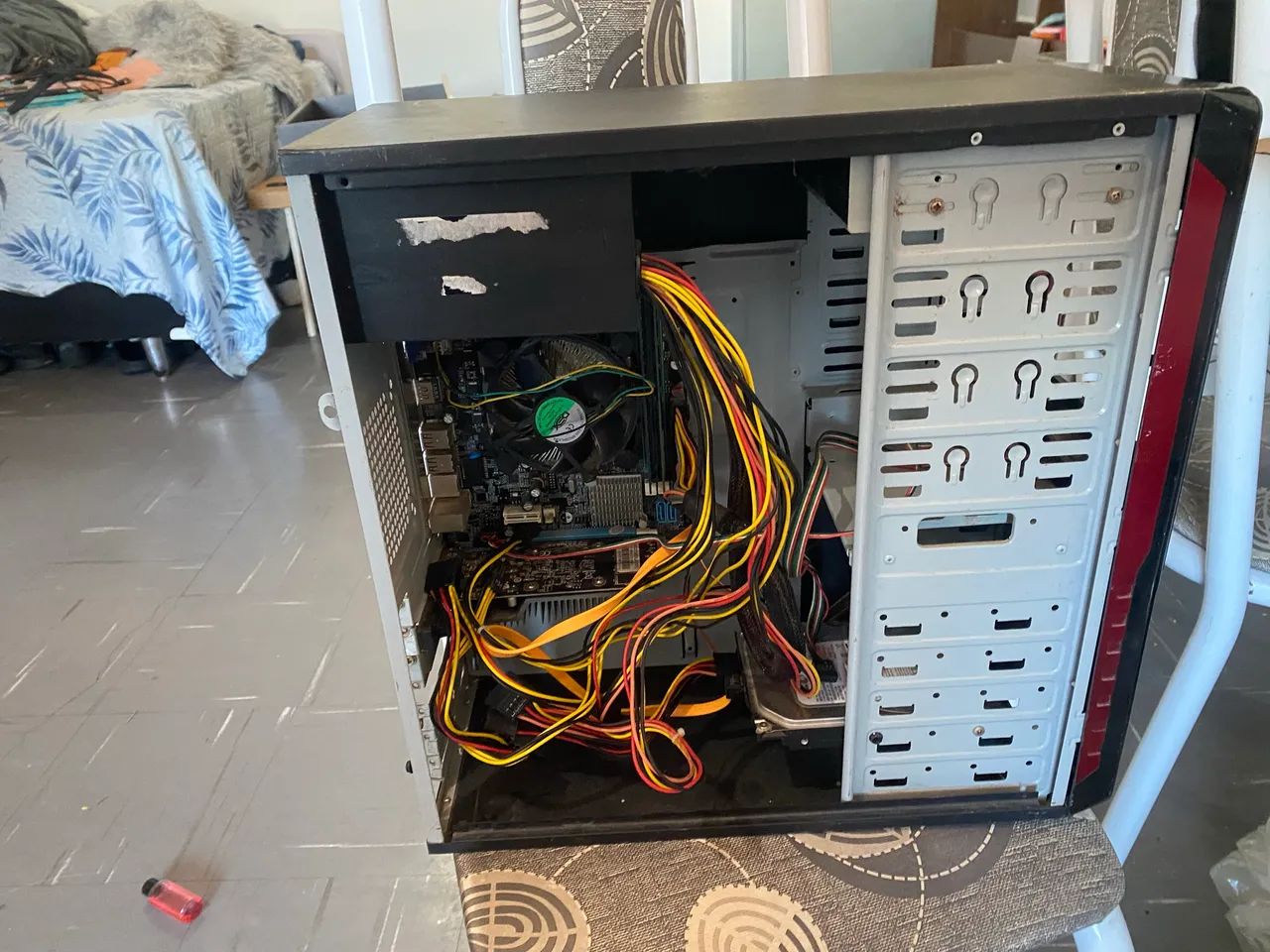 Retirada de peças TV e CPU Computador - Foto 3