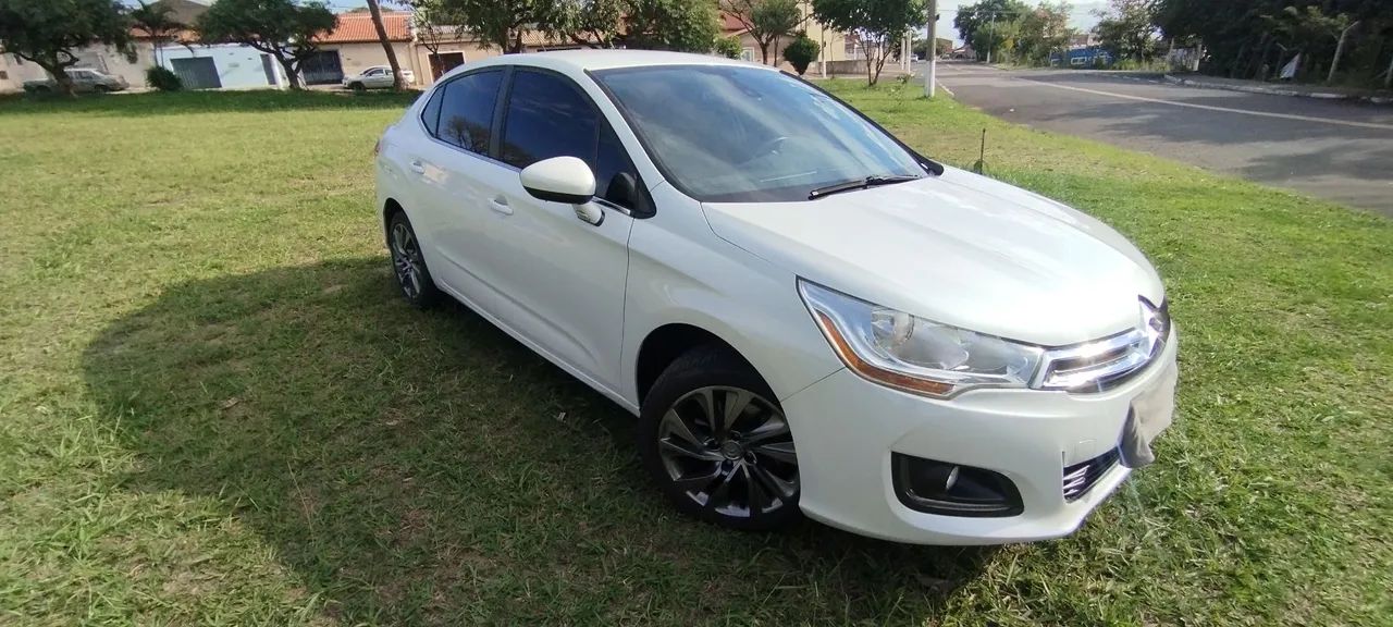 Citroën C4 Lounge Tendance 1.6 Turbo Flex Aut. 2015 2015