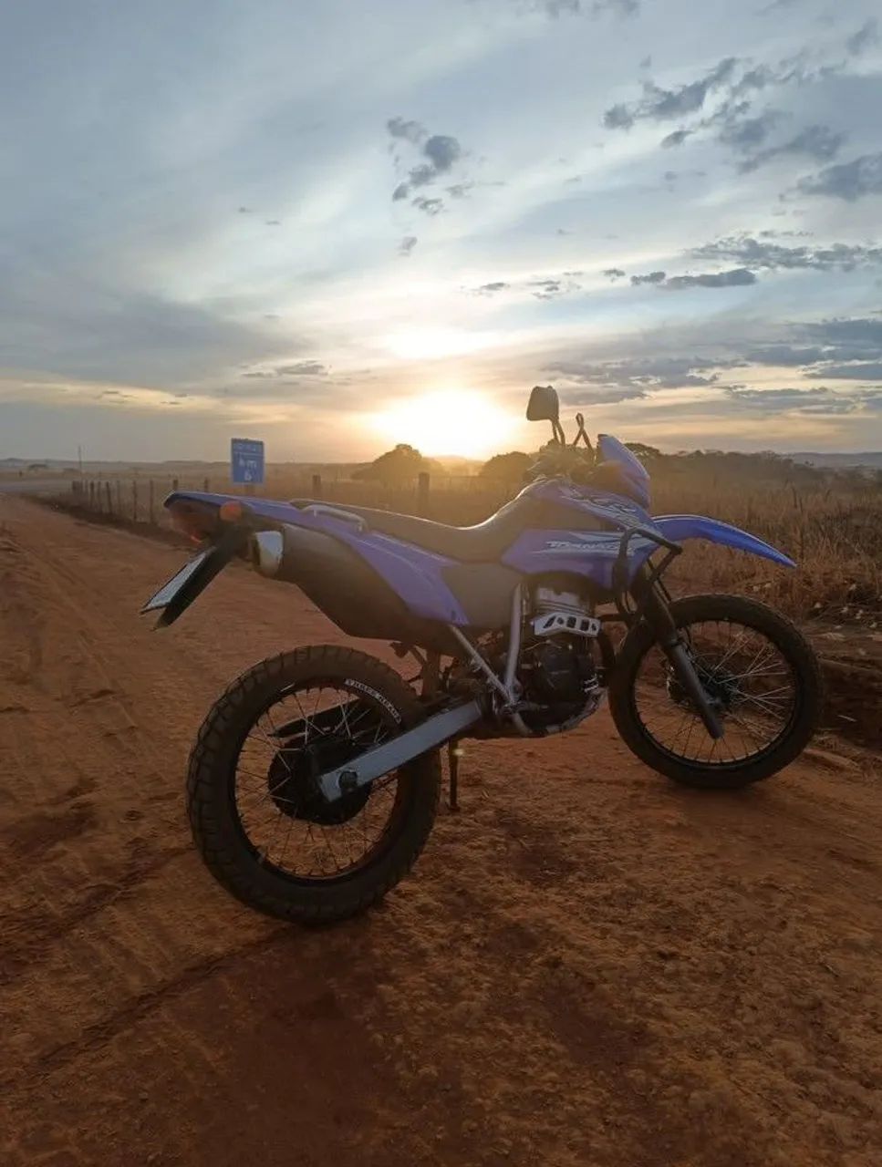 XR TORNADO 250  - Foto 3