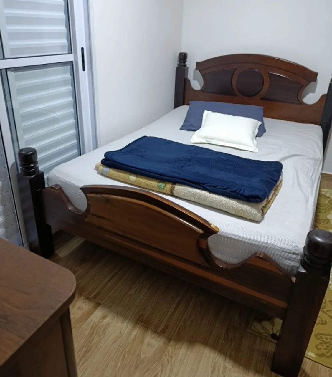 Cama de madeira maciça  - Foto 4