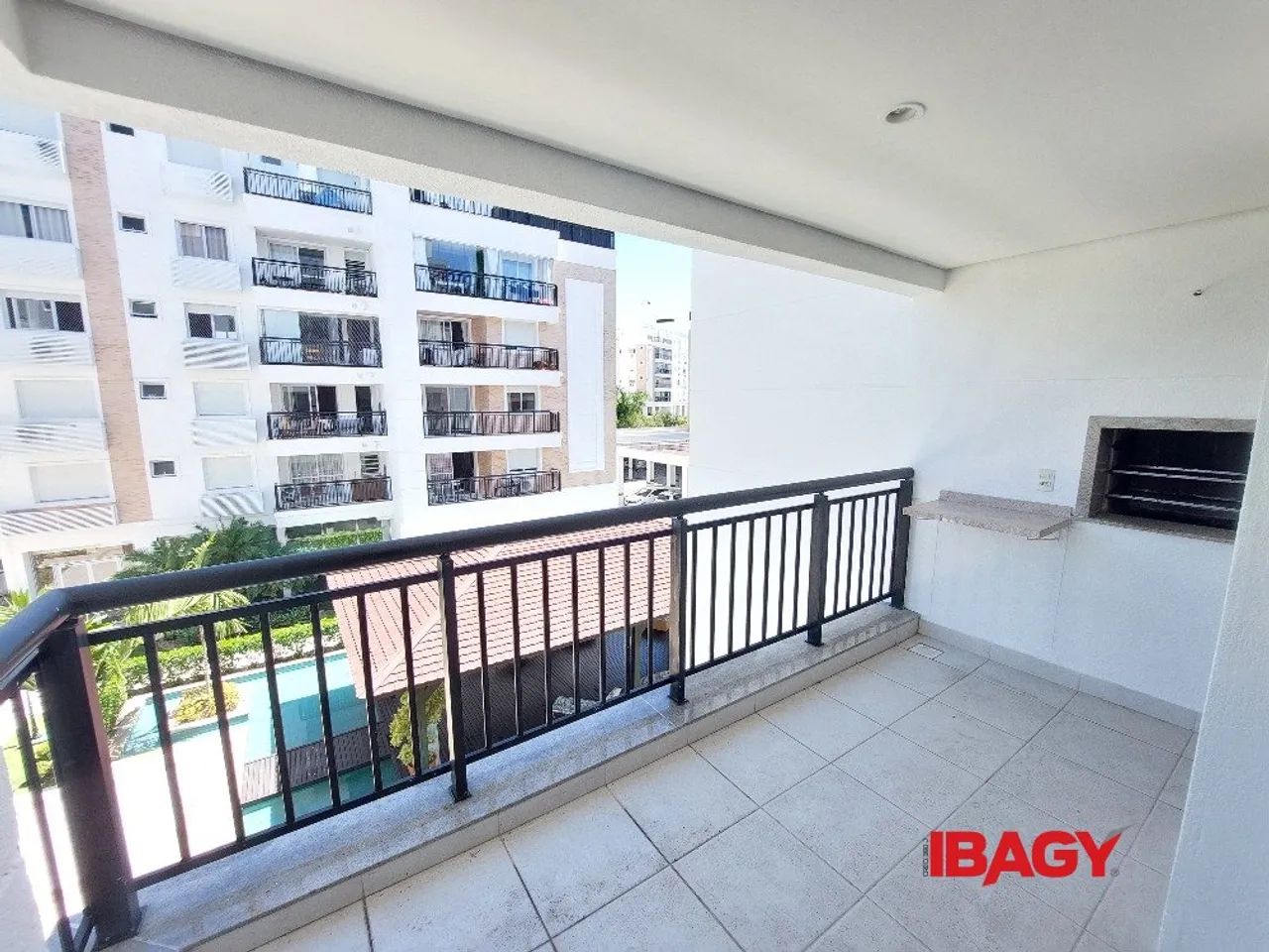 Excelente Apartamento 2 dormitório(s) em Abraão - Florianópolis - Foto 5