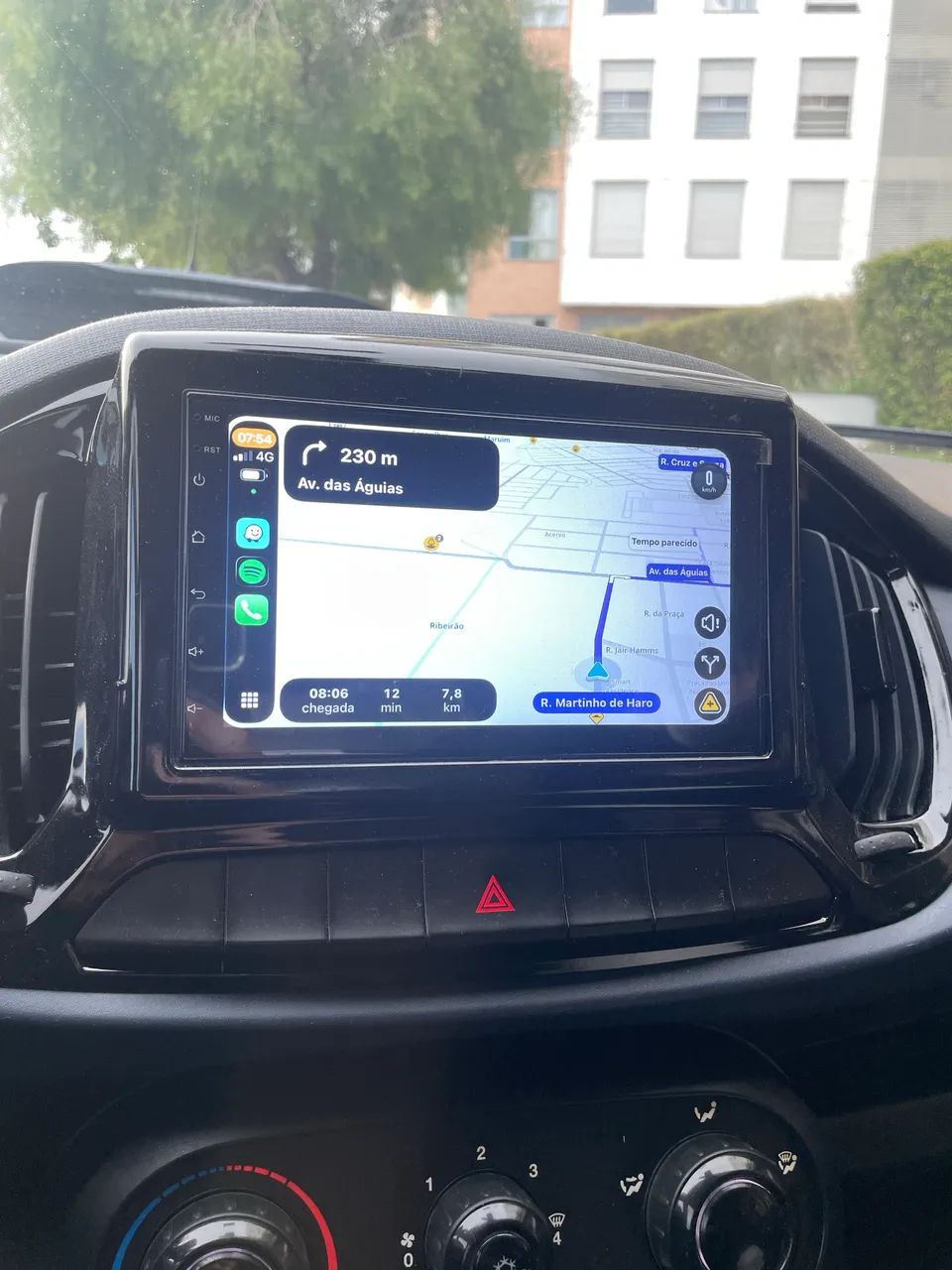 Fiat Uno Attractive 1.0 EVO Fire Flex 8V 5P 2019 - Foto 2