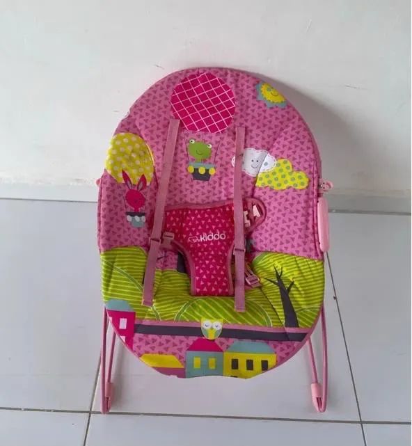 Cadeirinha vibratória infantil  - Foto 3