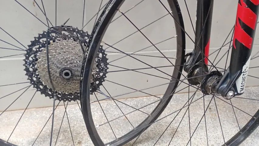 Suspensão manitou e rodas !!!