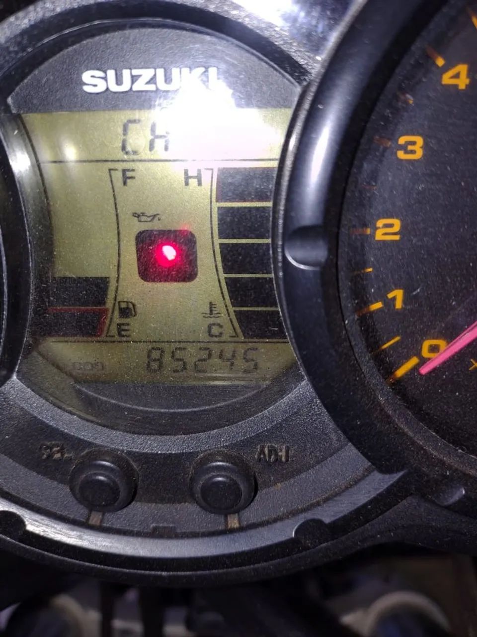 Suzuki V strom - Foto 5