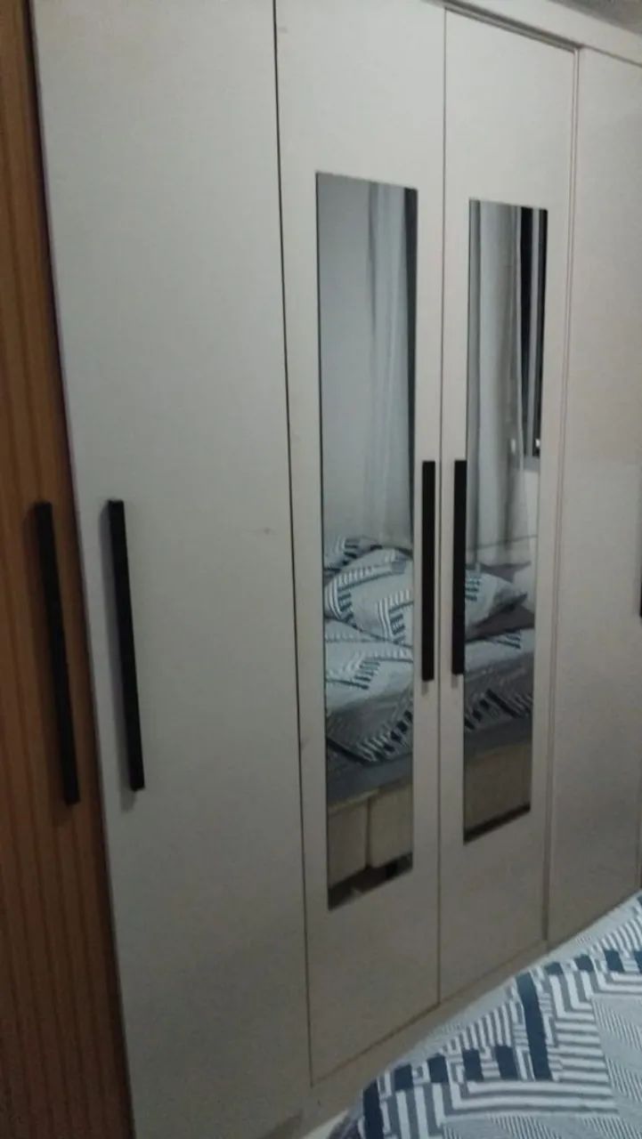 Guarda roupa 6 portas  - Foto 3