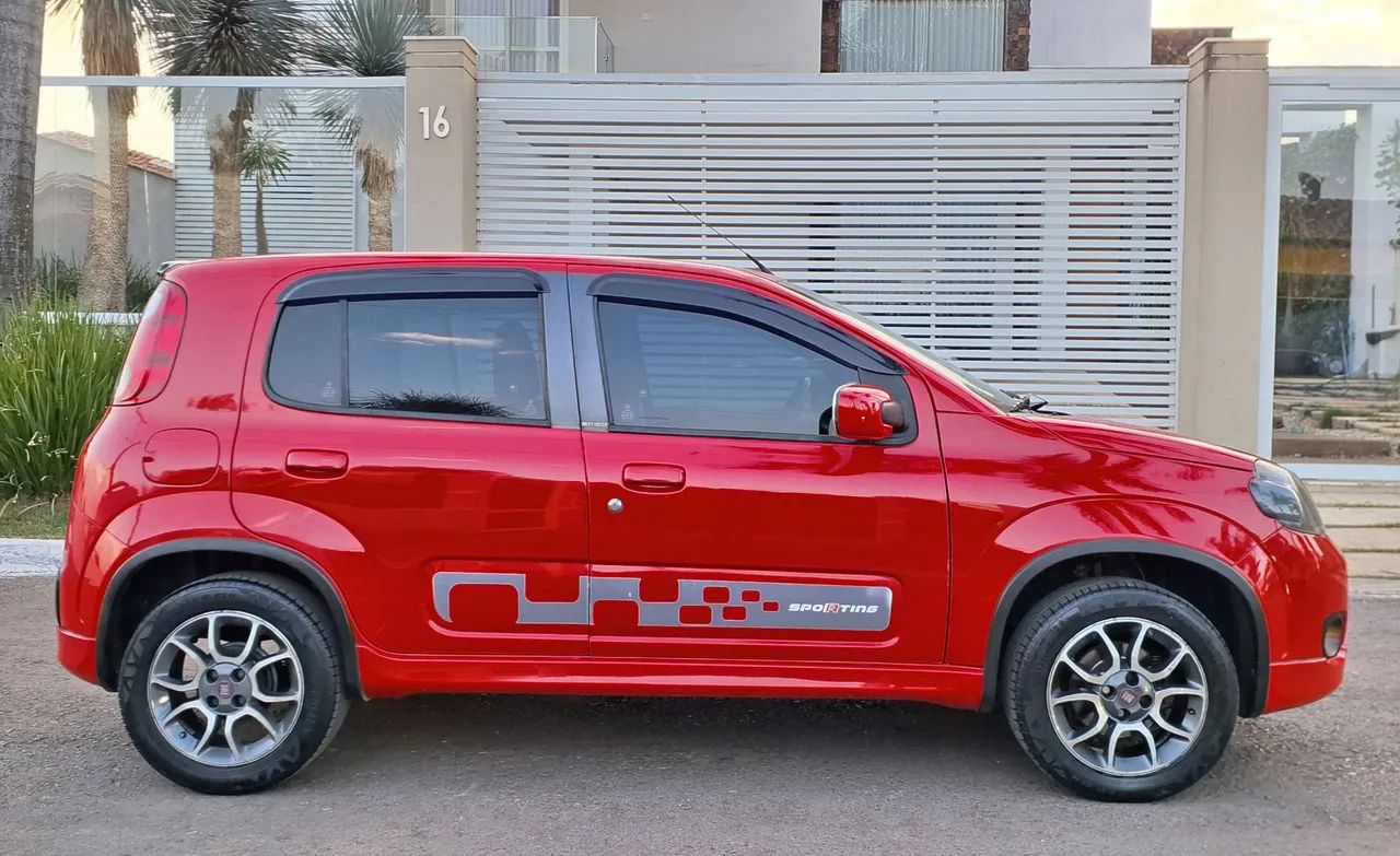 Fiat Uno Sporting 1.4 EVO Fire Flex 8V 4P 2012 - Foto 4