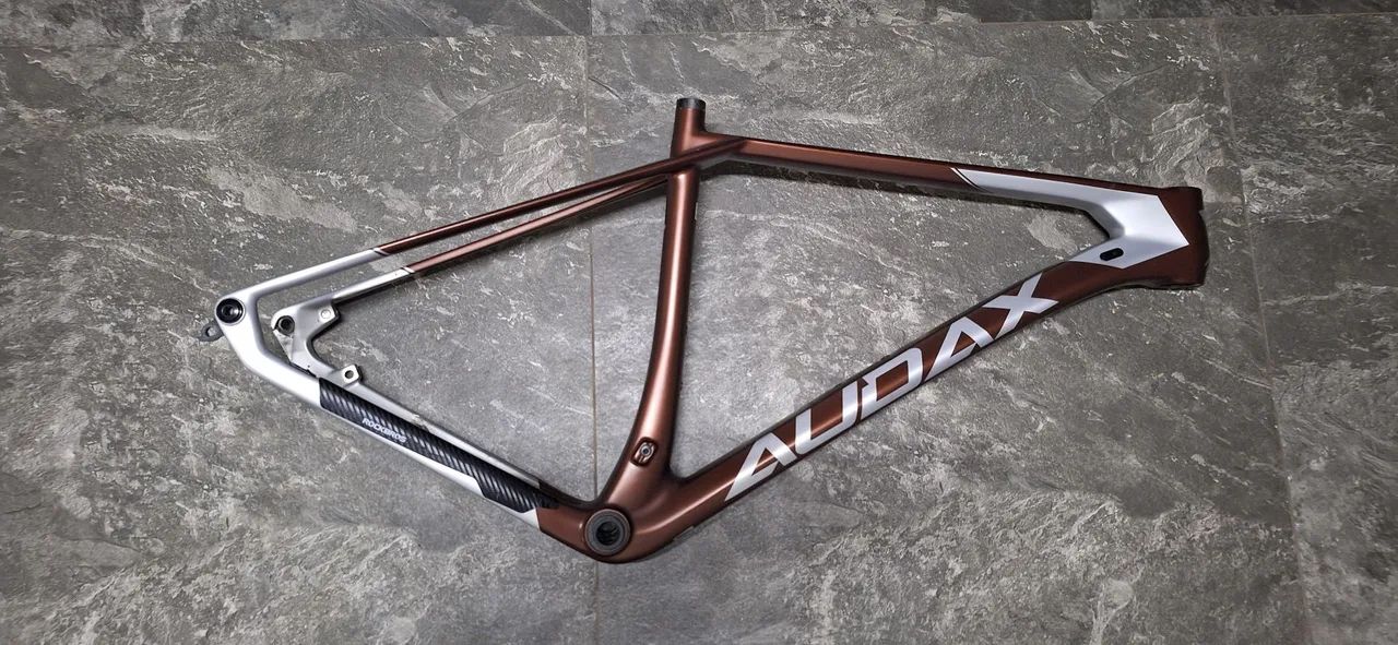 Quadro de carbono audax auge 30 