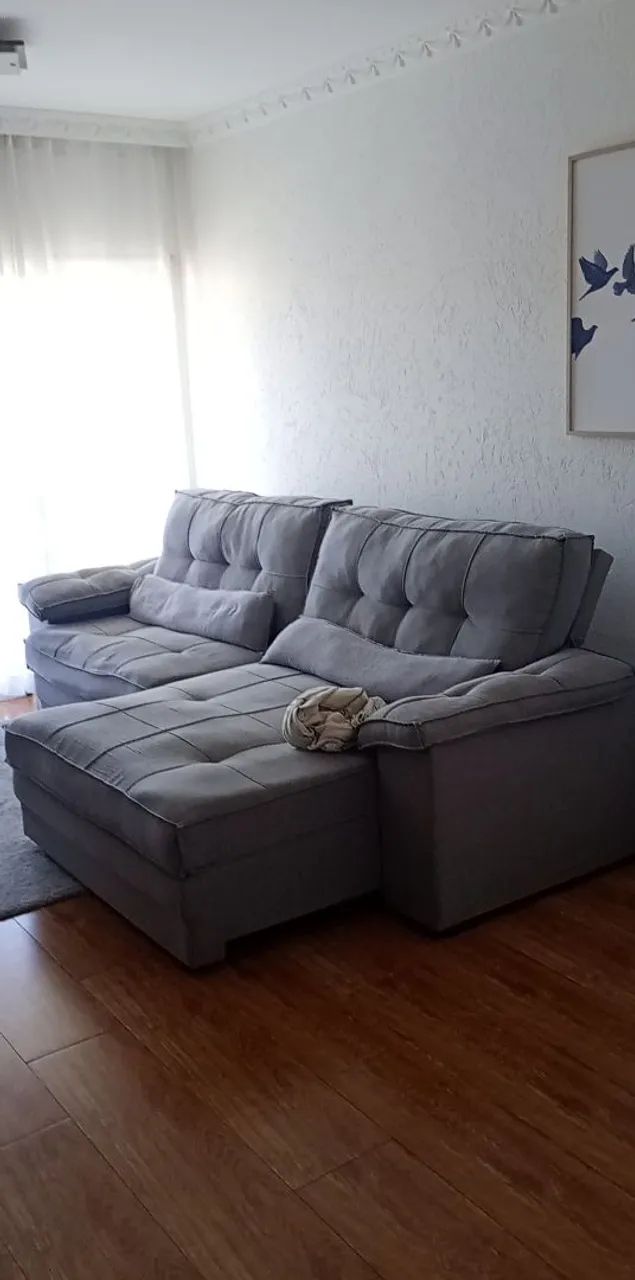 Sofá retrátil 4 lugares rack e mesa com 4 cadeiras  - Foto 2
