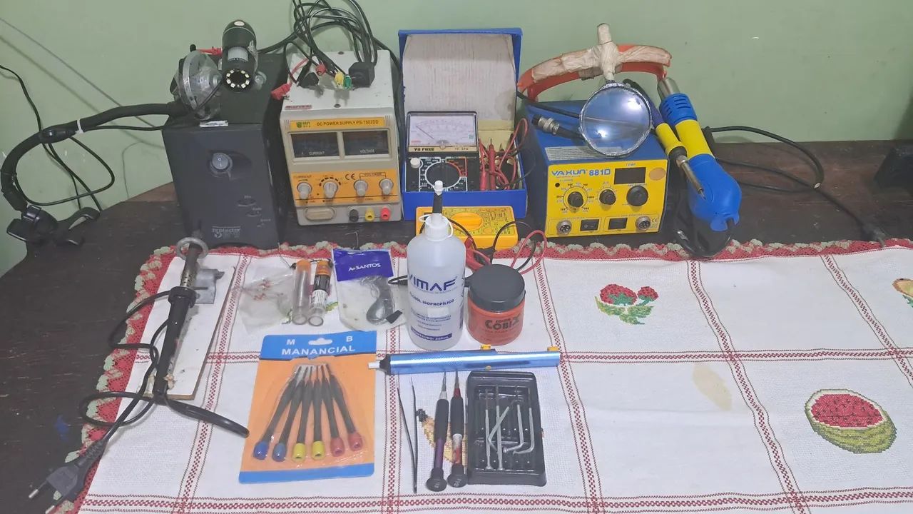 Troco uma eletrônica por carro
