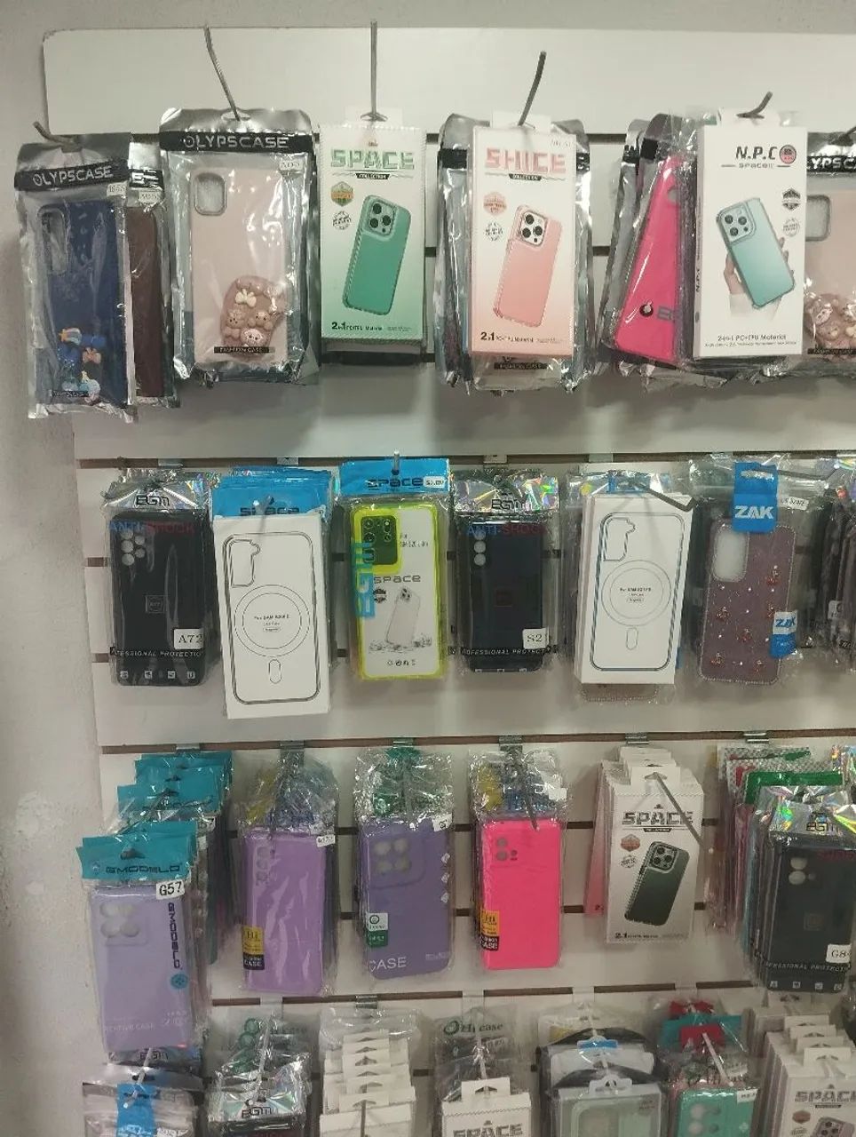 CAPAS ANDROID - VARIOS MODELOS 1096 Unidades - Foto 4