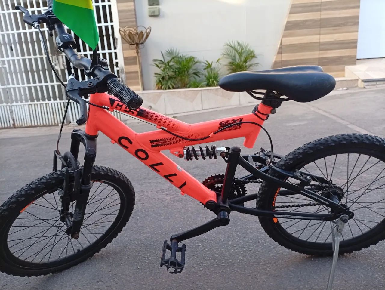 Bicicleta infantil aro 20 COLLI