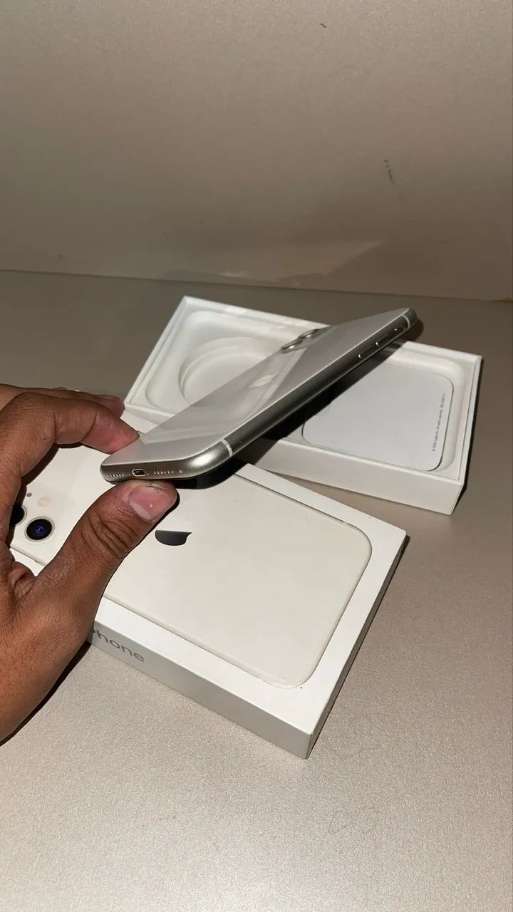 iPhone 11 128GB - Excelente estado - Foto 3