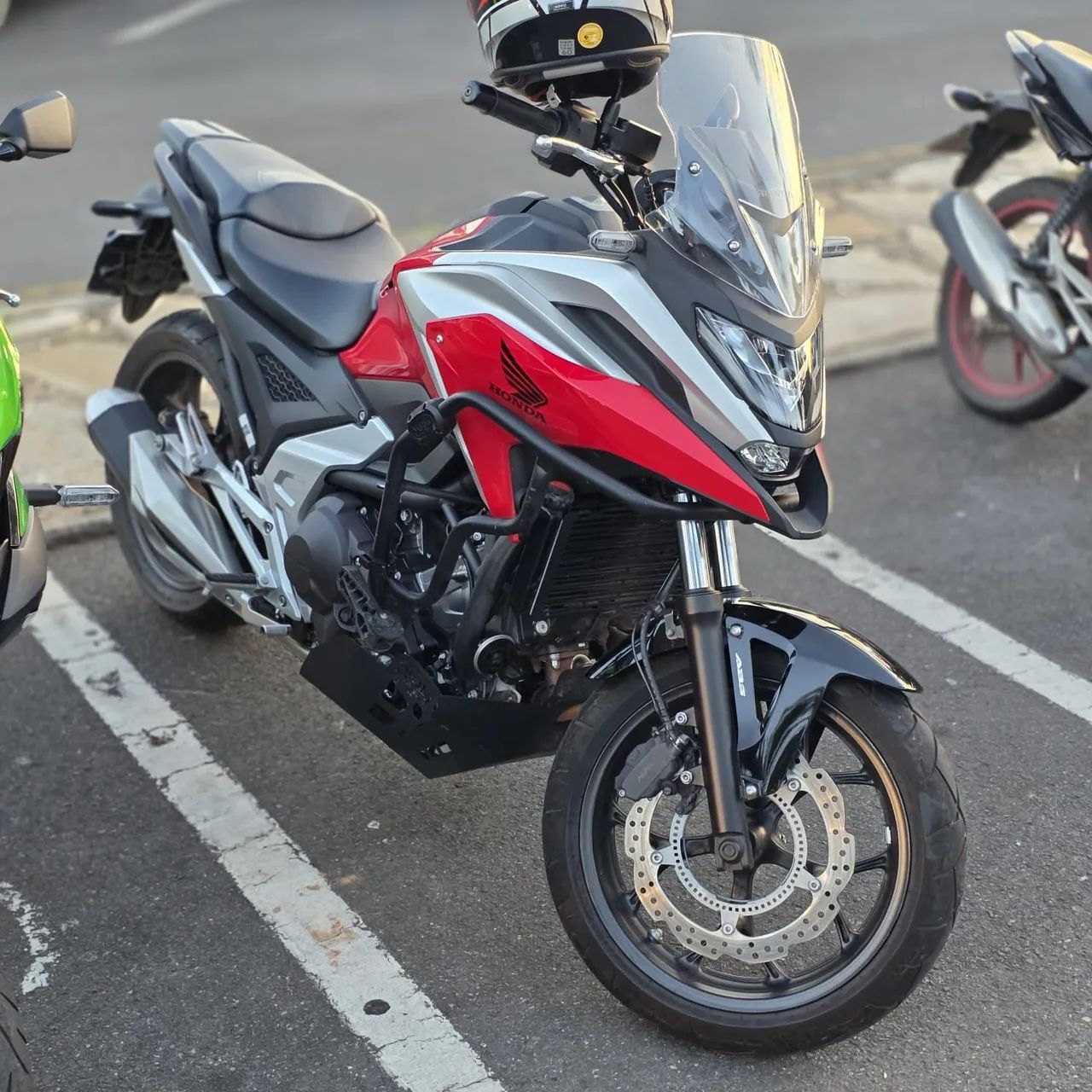 NC750x DCT 3700km - Foto 5
