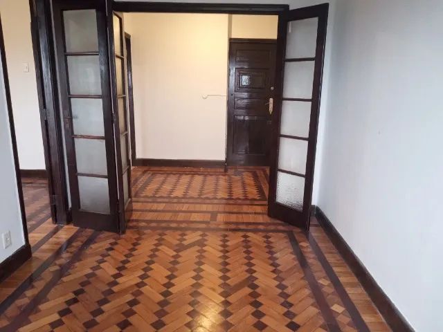 apartamento Glória, um quarto e sala de frente - Foto 3