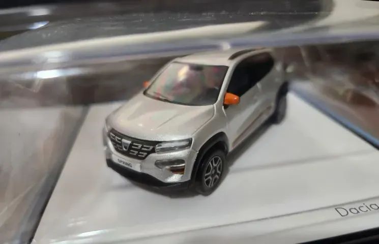 Miniatura reanult kwid 1/43 - Foto 3