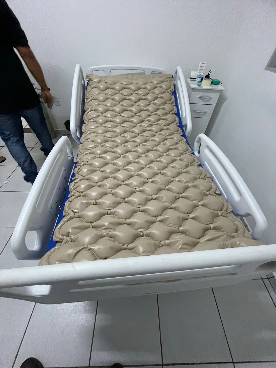 LOCAÇÃO CAMAS HOSPITALARES  - Foto 2