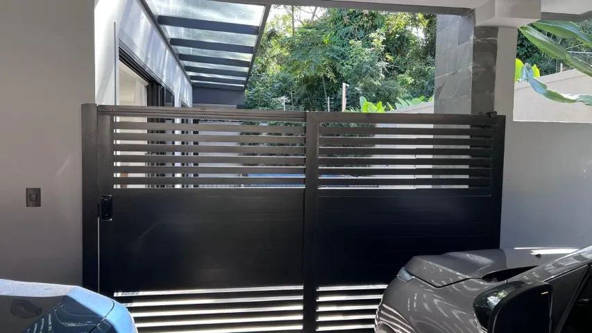 PORTÃO DE ALUMÍNIO - Foto 3