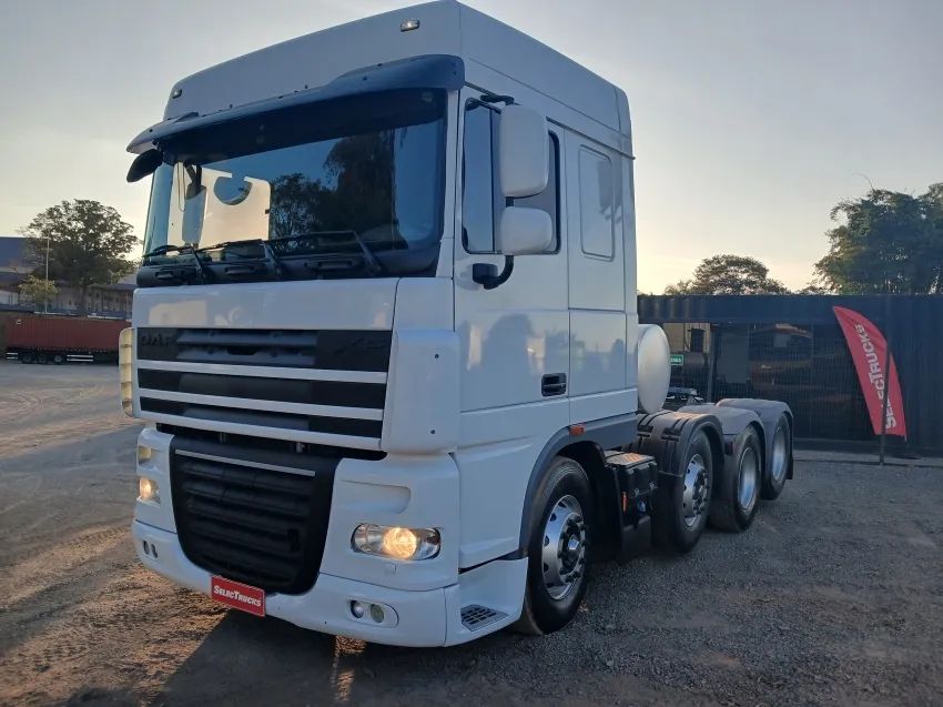 XF105 FTS 460A 8X2. - Foto 3