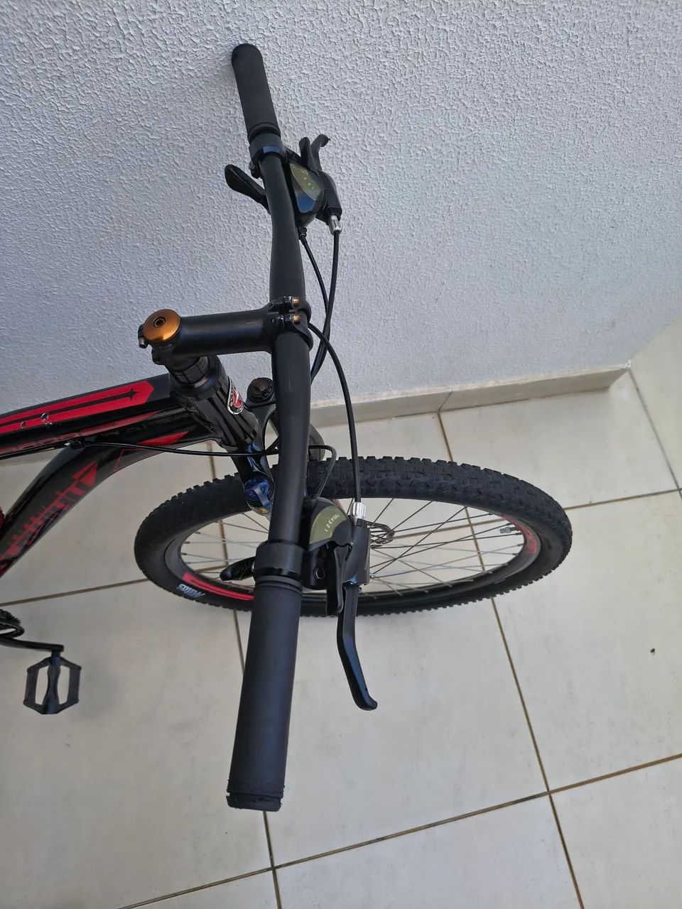 Bicicleta aro 29 alumínio Shimano  - Foto 4