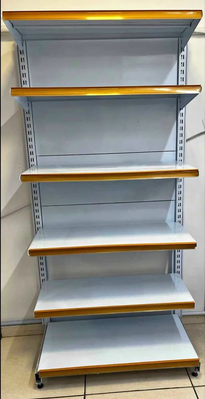 Gôndola de parede
