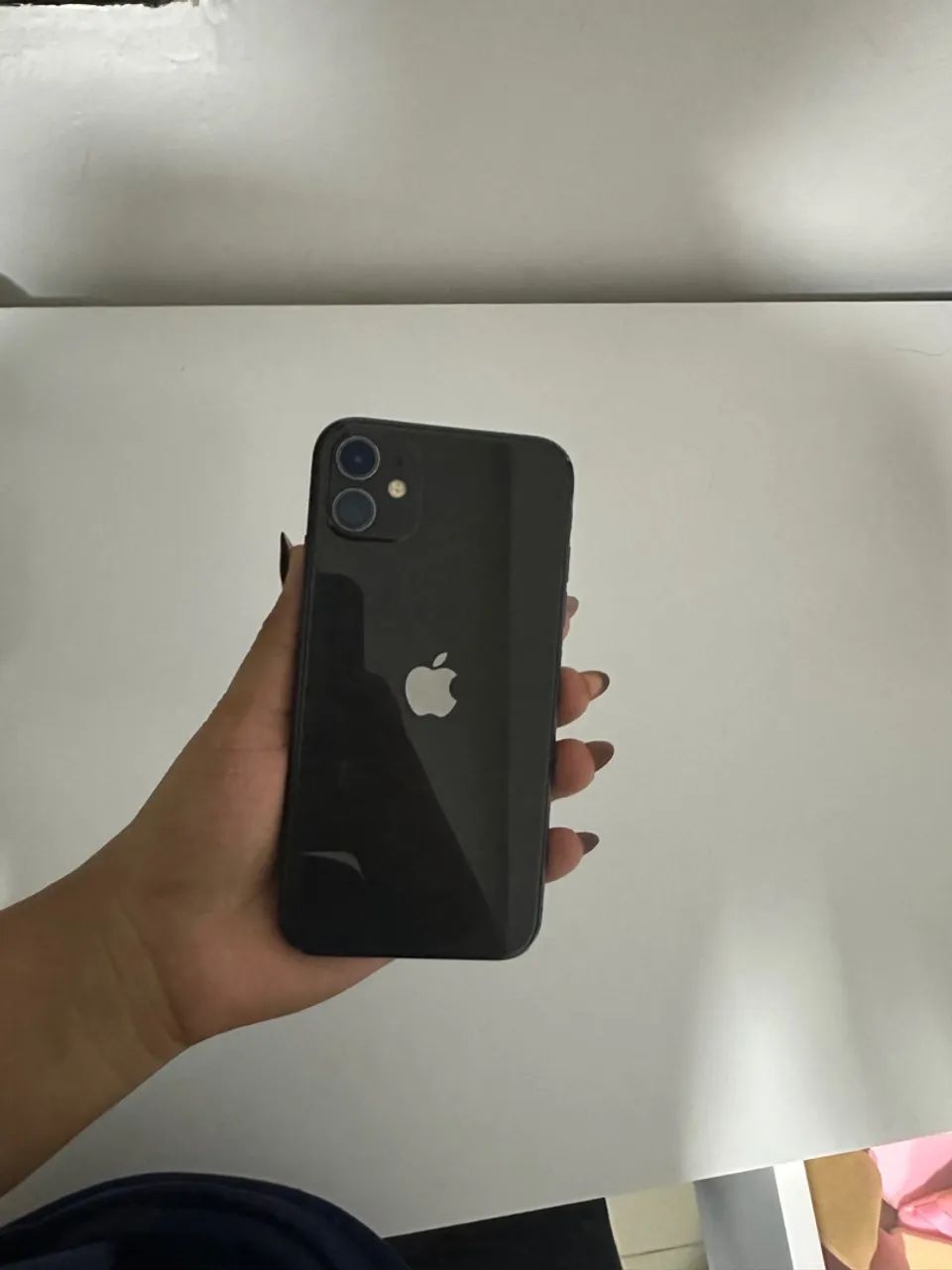 iPhone 11 64GB por R$700,00