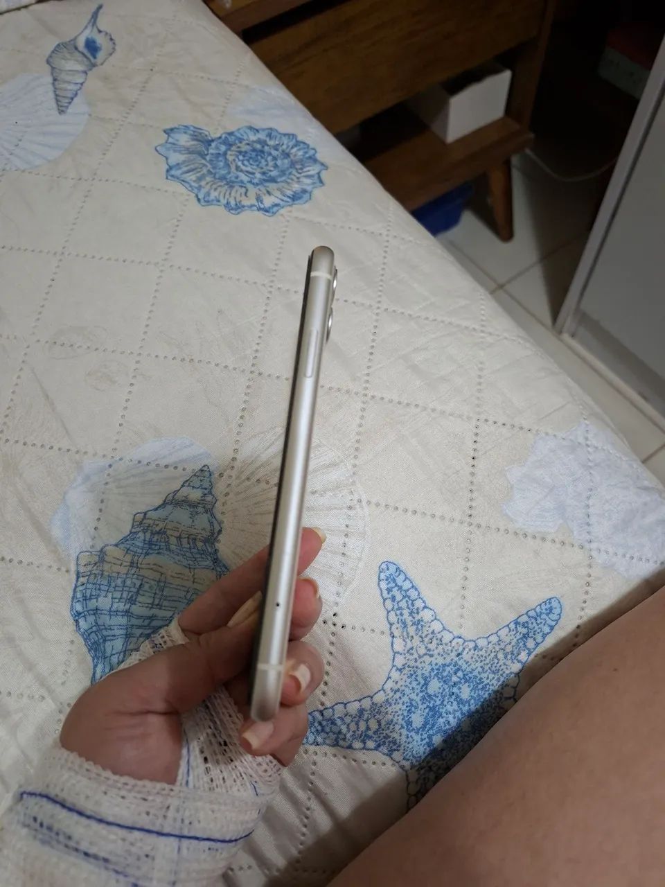 Vendo ótimo IPhone em perfeito estado e sem marcas de uso - Foto 4