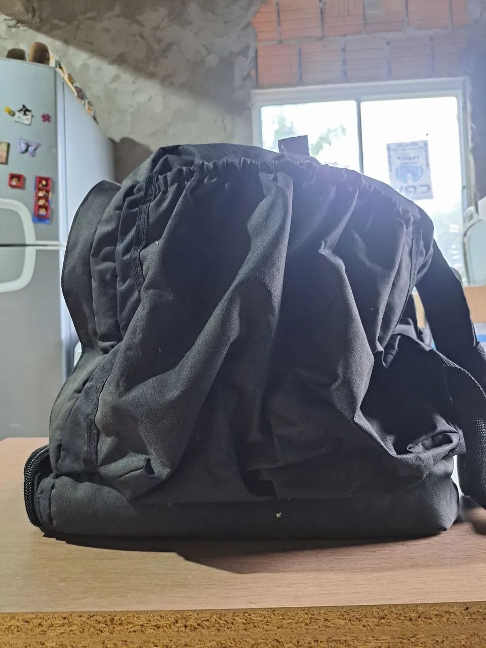 Mochila preta  - Foto 2