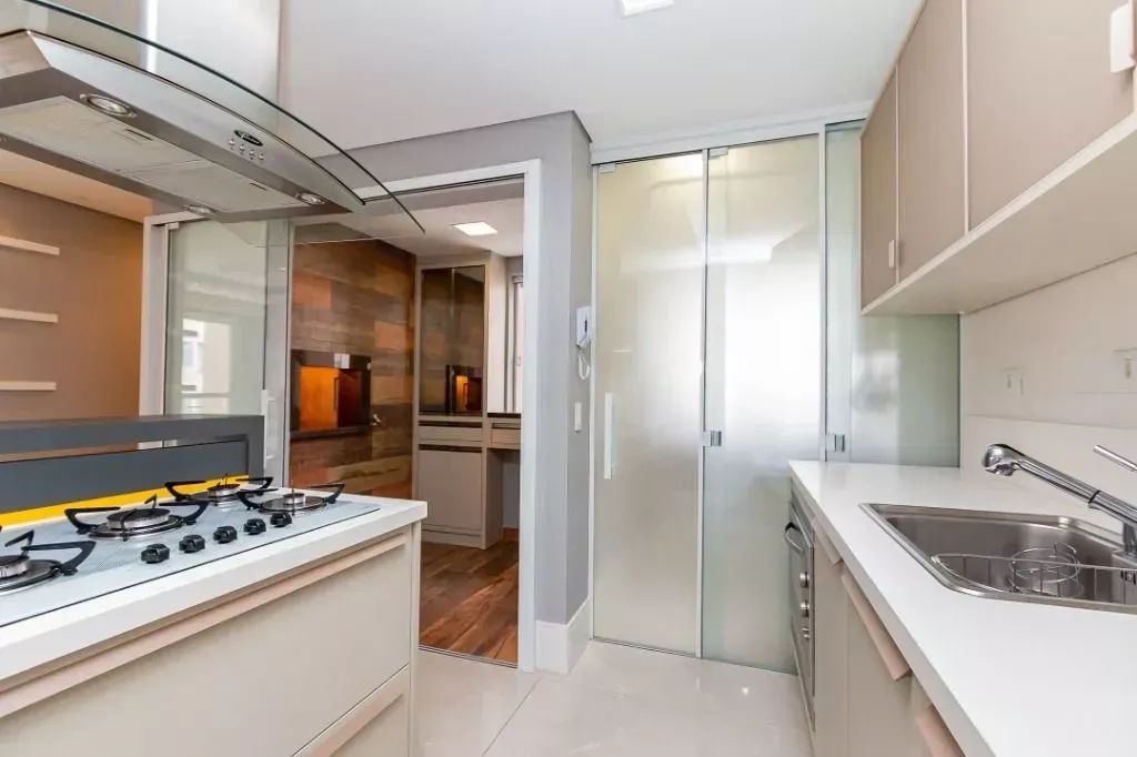 AP1313 - Apartamento com 3 dormitórios para alugar no Portão - Foto 12