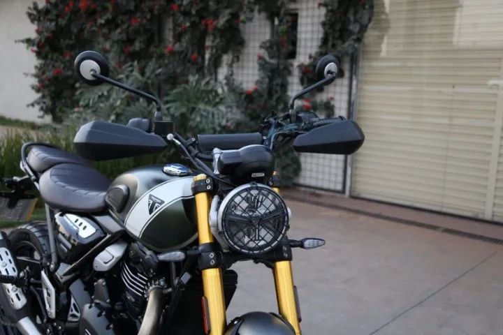 Triumph Scrambler 400x  - Foto 5