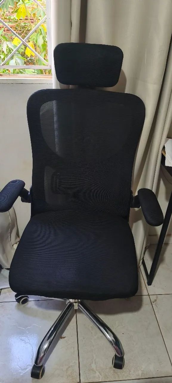 CADEIRA ESCRITORIO COM APOIO PARA CABEÇA E LOMBAR , BASE CROMADA  - Foto 3