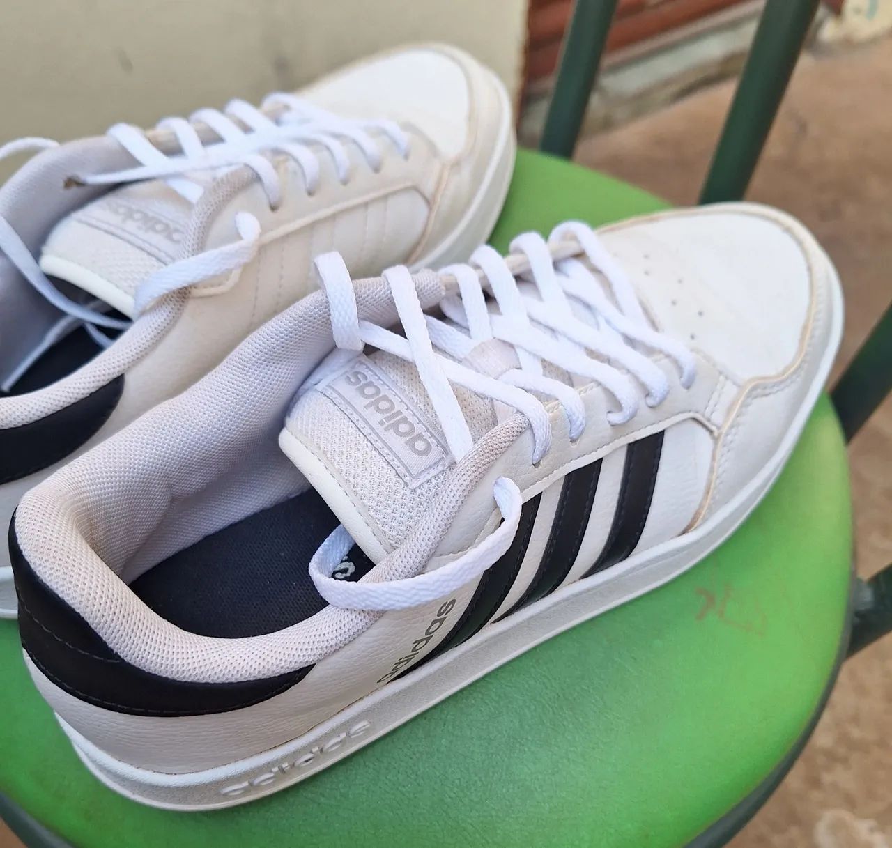 Tênis Adidas Feminino.  - Foto 5